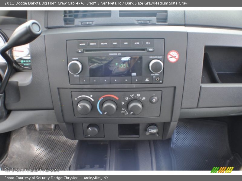 Bright Silver Metallic / Dark Slate Gray/Medium Slate Gray 2011 Dodge Dakota Big Horn Crew Cab 4x4