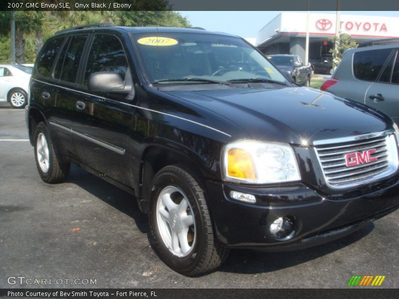 Onyx Black / Ebony 2007 GMC Envoy SLE