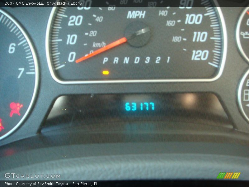 Onyx Black / Ebony 2007 GMC Envoy SLE