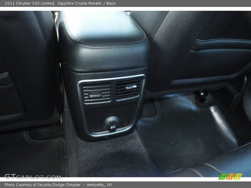 Sapphire Crystal Metallic / Black 2011 Chrysler 300 Limited