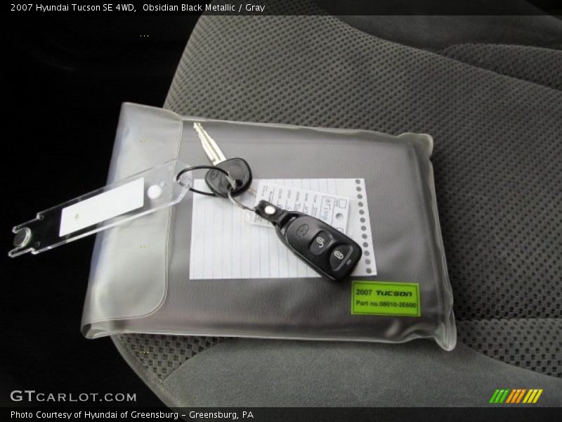 Obsidian Black Metallic / Gray 2007 Hyundai Tucson SE 4WD