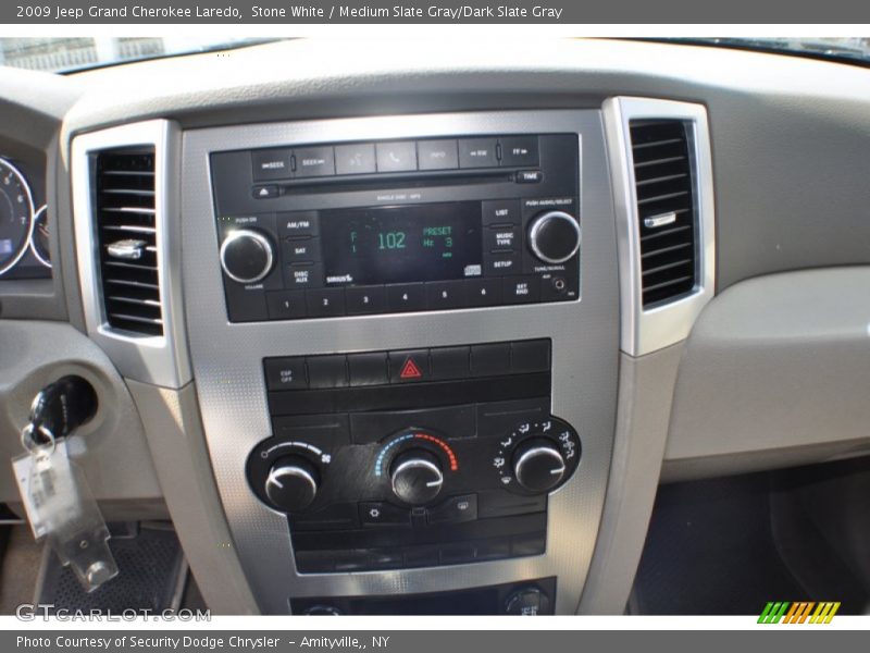 Stone White / Medium Slate Gray/Dark Slate Gray 2009 Jeep Grand Cherokee Laredo