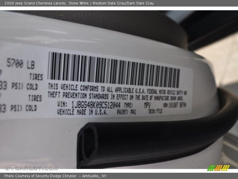Stone White / Medium Slate Gray/Dark Slate Gray 2009 Jeep Grand Cherokee Laredo