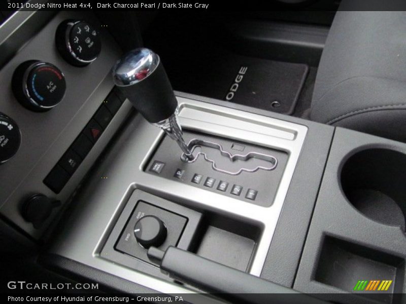  2011 Nitro Heat 4x4 4 Speed Automatic Shifter