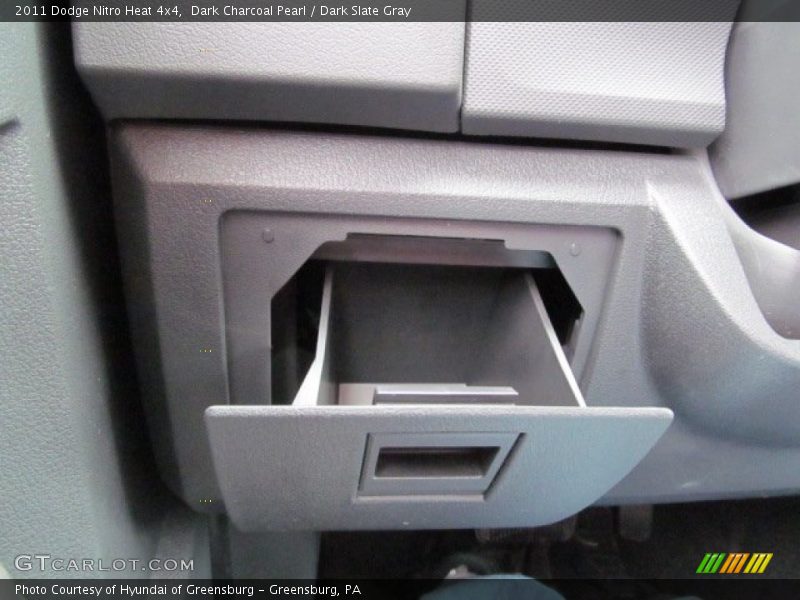 Dark Charcoal Pearl / Dark Slate Gray 2011 Dodge Nitro Heat 4x4