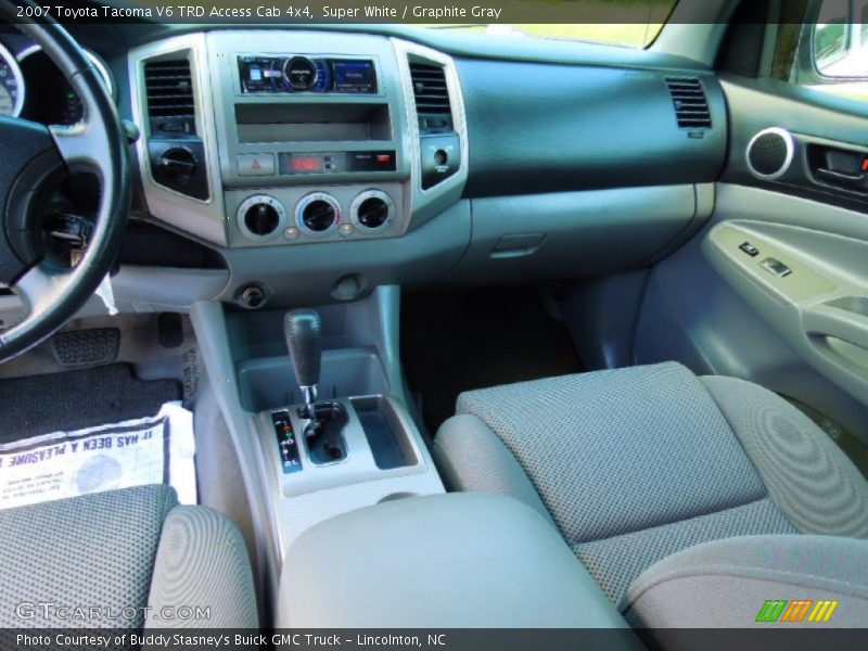 Super White / Graphite Gray 2007 Toyota Tacoma V6 TRD Access Cab 4x4
