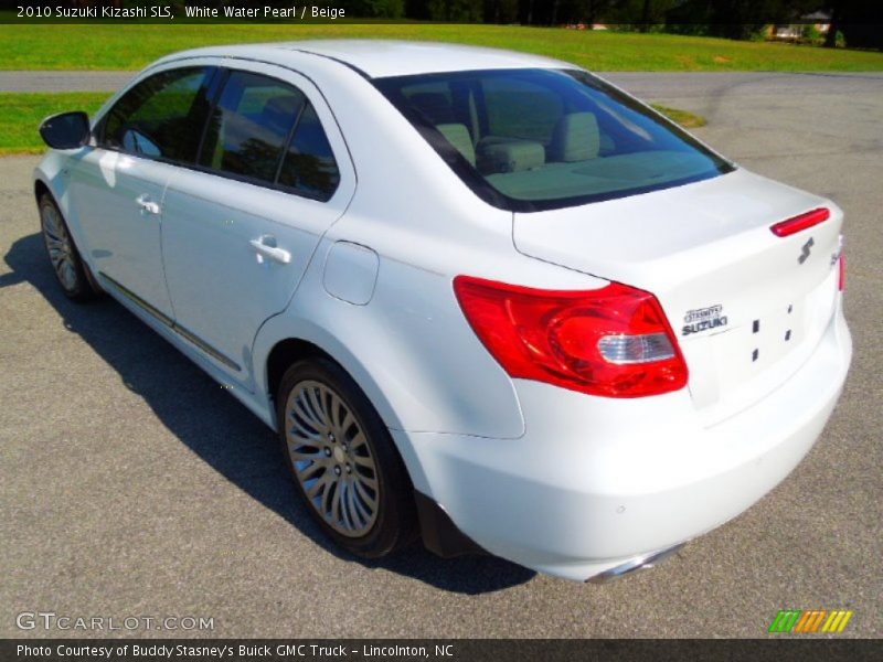 White Water Pearl / Beige 2010 Suzuki Kizashi SLS