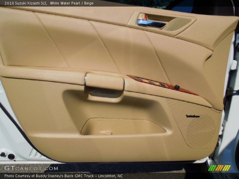 White Water Pearl / Beige 2010 Suzuki Kizashi SLS