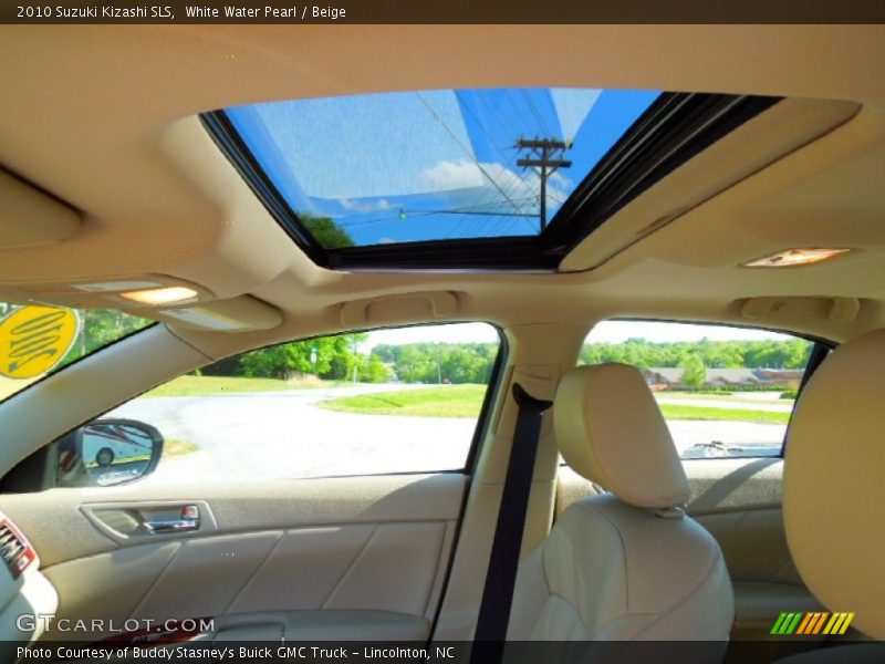 White Water Pearl / Beige 2010 Suzuki Kizashi SLS