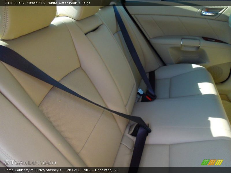 White Water Pearl / Beige 2010 Suzuki Kizashi SLS