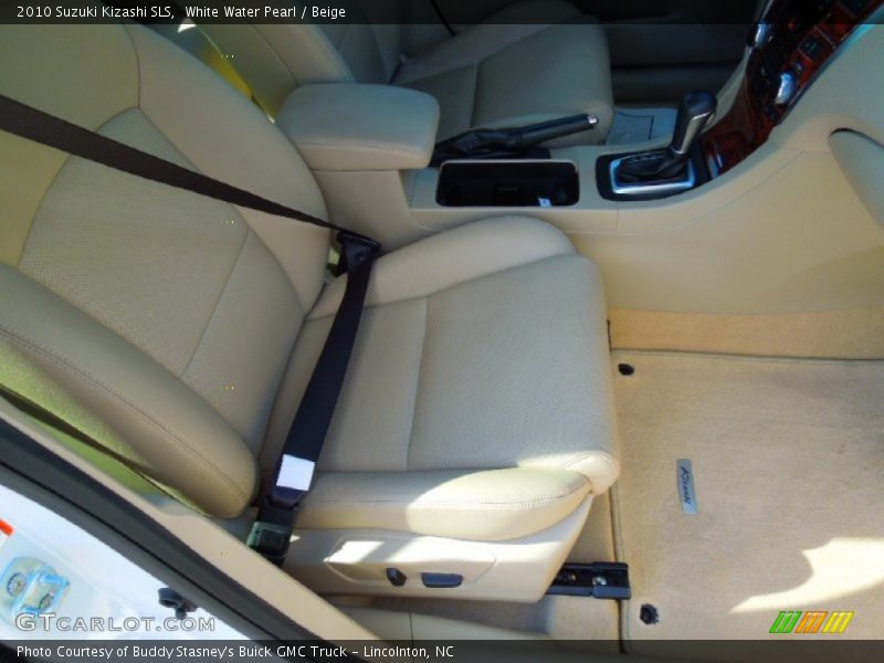 White Water Pearl / Beige 2010 Suzuki Kizashi SLS