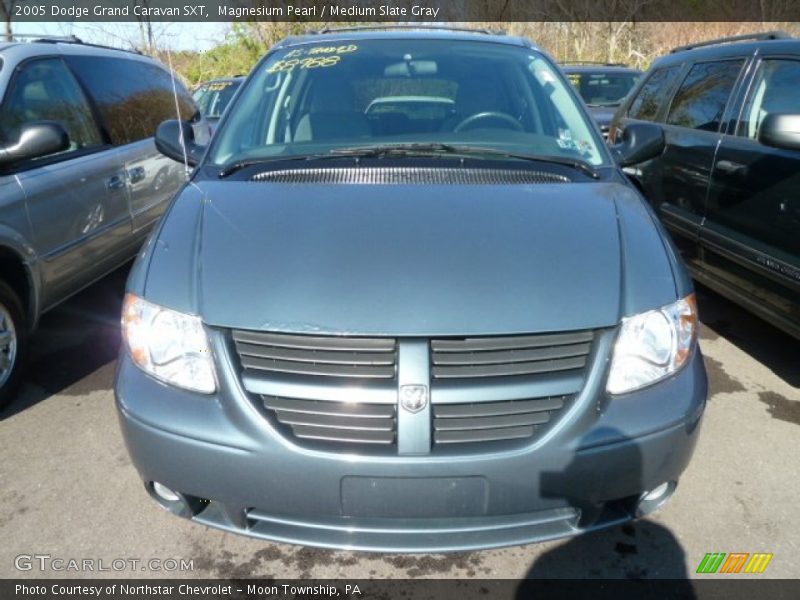Magnesium Pearl / Medium Slate Gray 2005 Dodge Grand Caravan SXT