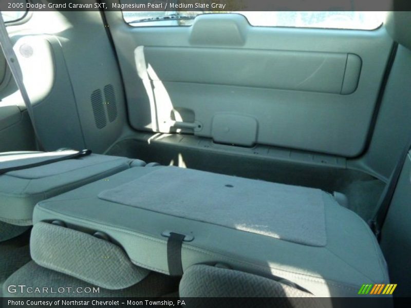 Magnesium Pearl / Medium Slate Gray 2005 Dodge Grand Caravan SXT