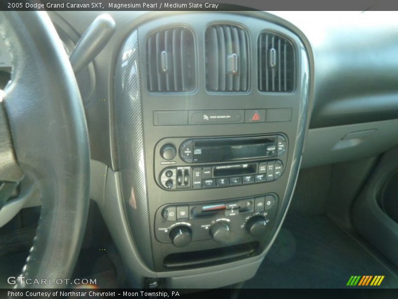 Magnesium Pearl / Medium Slate Gray 2005 Dodge Grand Caravan SXT