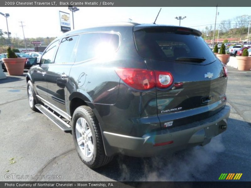 Black Granite Metallic / Ebony 2009 Chevrolet Traverse LT