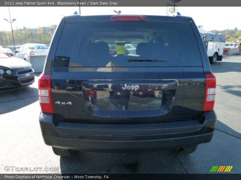 Blackberry Pearl / Dark Slate Gray 2011 Jeep Patriot Sport 4x4