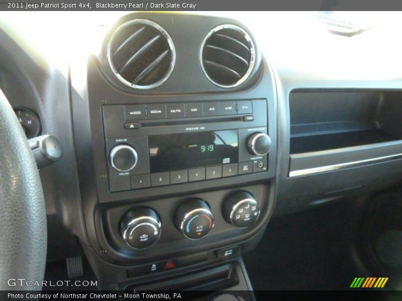 Blackberry Pearl / Dark Slate Gray 2011 Jeep Patriot Sport 4x4
