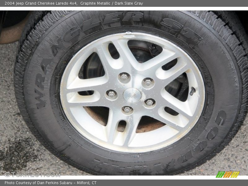 Graphite Metallic / Dark Slate Gray 2004 Jeep Grand Cherokee Laredo 4x4