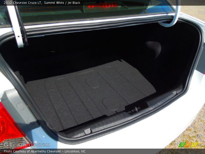 Summit White / Jet Black 2012 Chevrolet Cruze LT