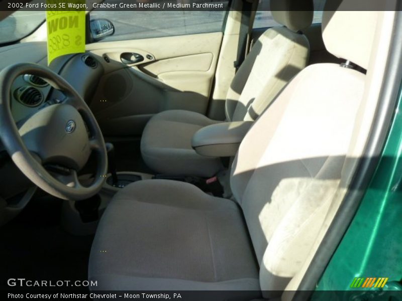 Grabber Green Metallic / Medium Parchment 2002 Ford Focus SE Wagon