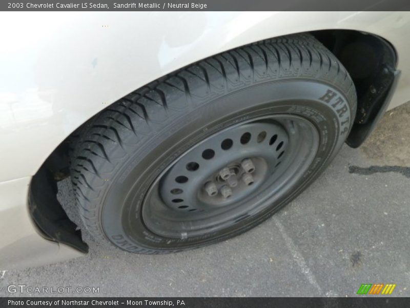 Sandrift Metallic / Neutral Beige 2003 Chevrolet Cavalier LS Sedan