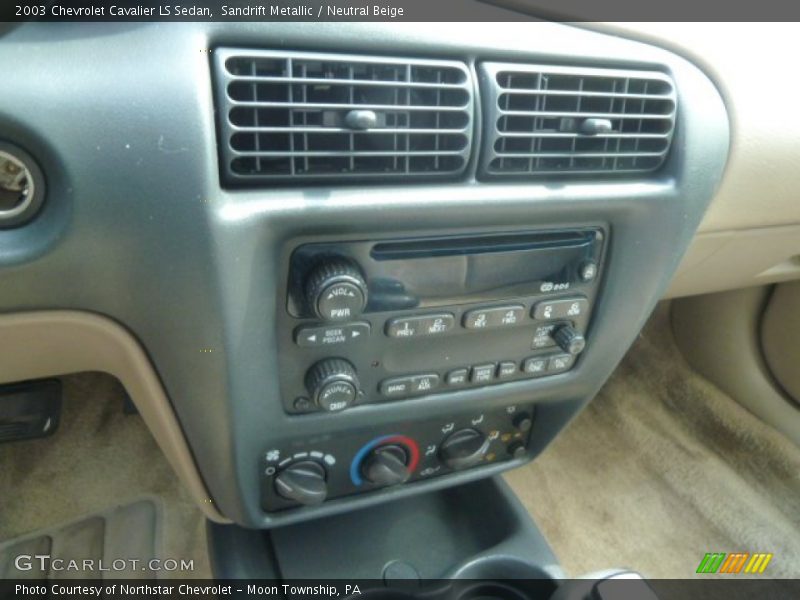 Sandrift Metallic / Neutral Beige 2003 Chevrolet Cavalier LS Sedan