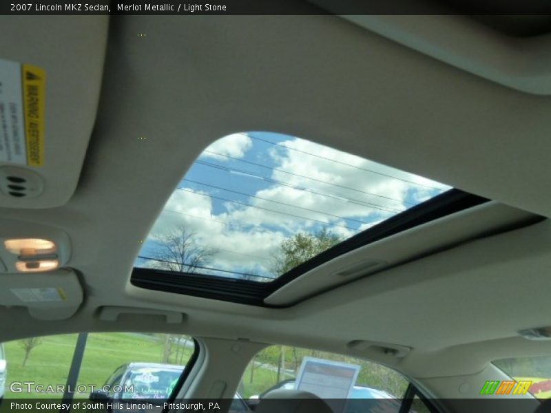 Sunroof of 2007 MKZ Sedan