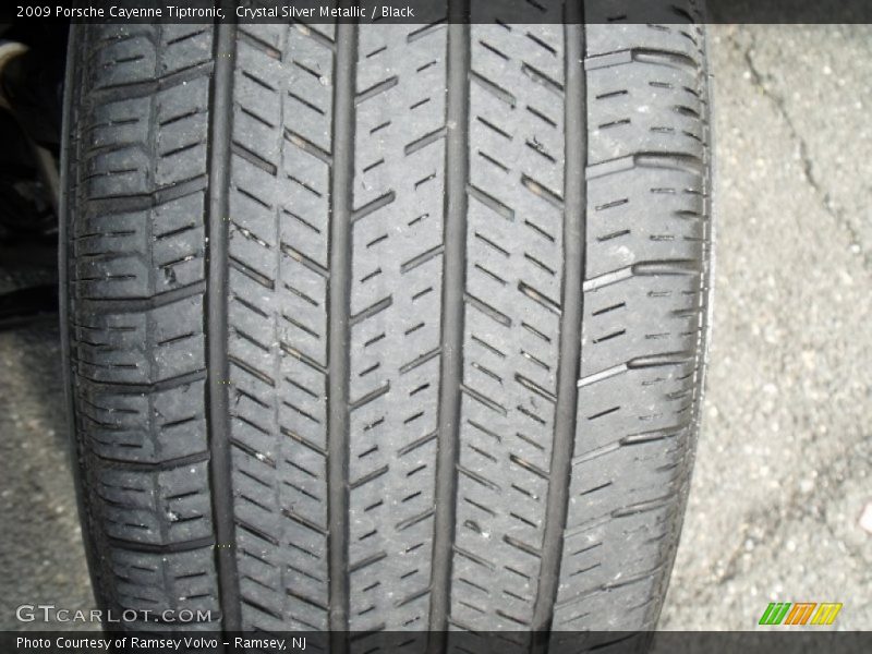 Crystal Silver Metallic / Black 2009 Porsche Cayenne Tiptronic