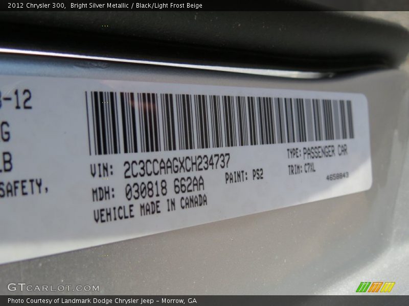 Bright Silver Metallic / Black/Light Frost Beige 2012 Chrysler 300