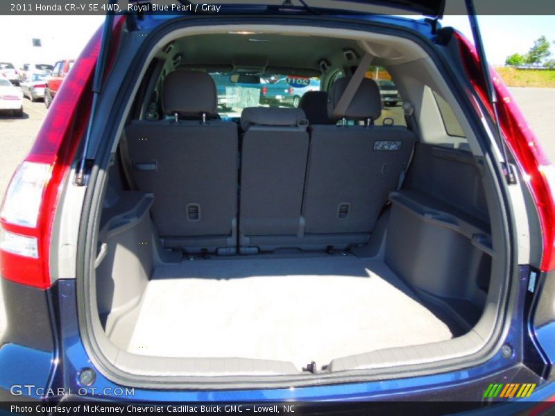 Royal Blue Pearl / Gray 2011 Honda CR-V SE 4WD