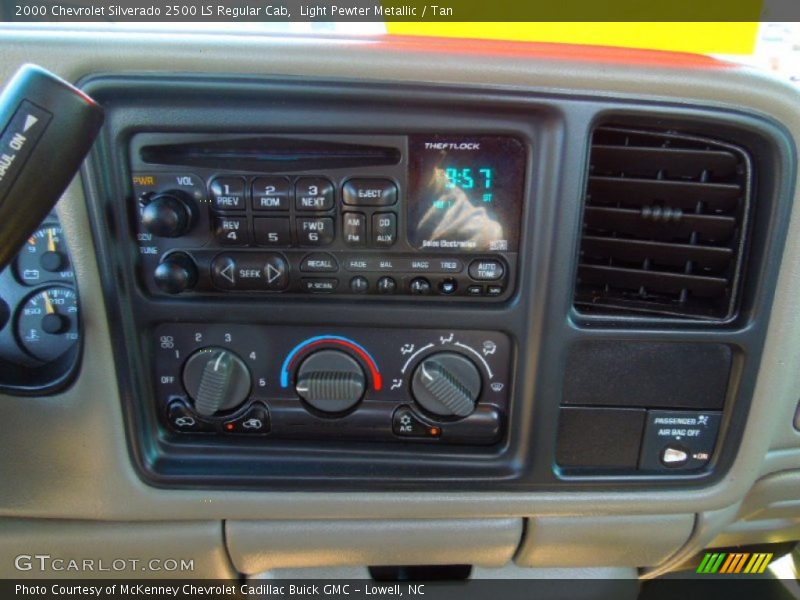 Light Pewter Metallic / Tan 2000 Chevrolet Silverado 2500 LS Regular Cab