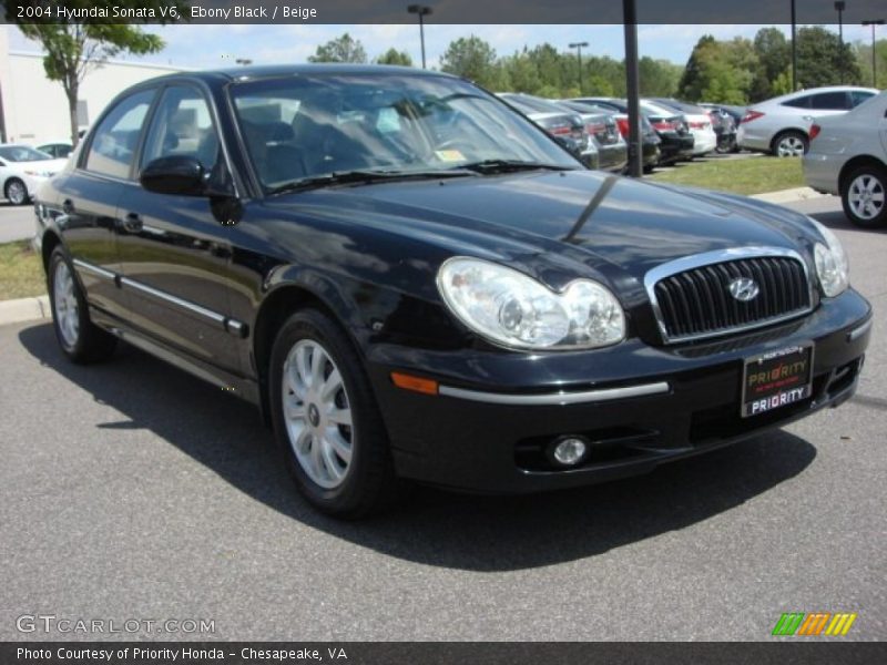 Ebony Black / Beige 2004 Hyundai Sonata V6