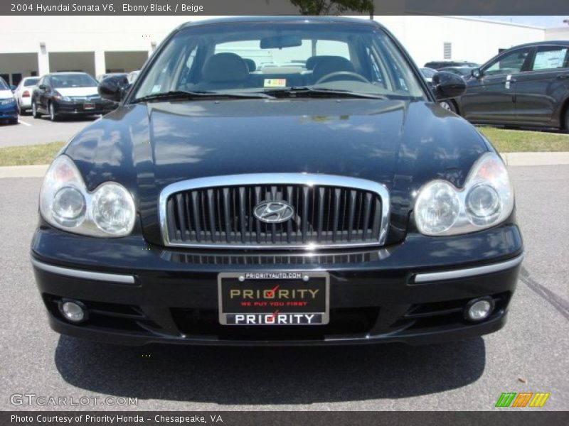 Ebony Black / Beige 2004 Hyundai Sonata V6