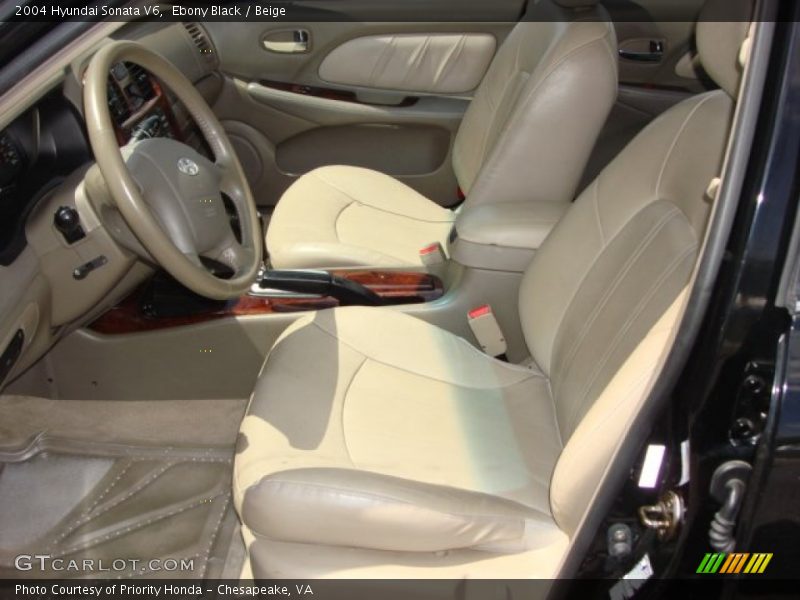 Ebony Black / Beige 2004 Hyundai Sonata V6