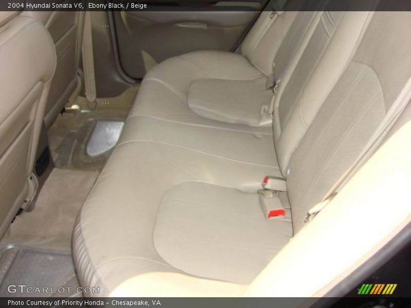 Ebony Black / Beige 2004 Hyundai Sonata V6