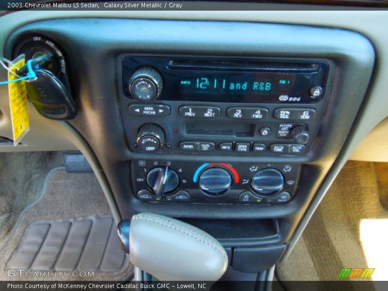 Galaxy Silver Metallic / Gray 2003 Chevrolet Malibu LS Sedan