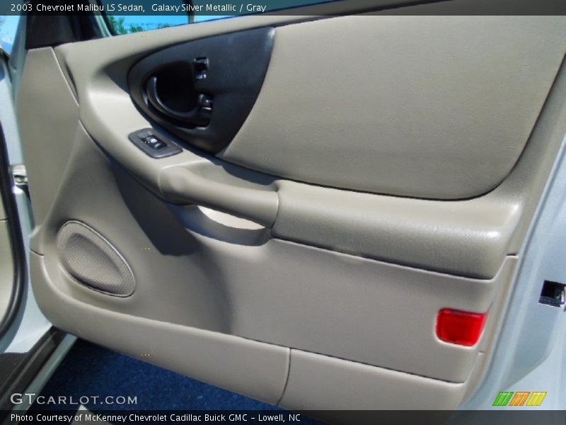 Galaxy Silver Metallic / Gray 2003 Chevrolet Malibu LS Sedan