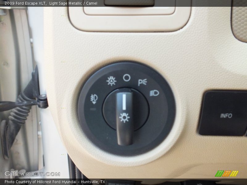 Light Sage Metallic / Camel 2009 Ford Escape XLT
