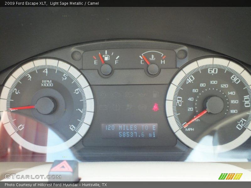 Light Sage Metallic / Camel 2009 Ford Escape XLT