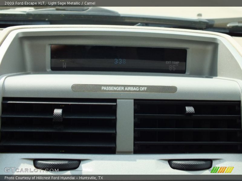 Light Sage Metallic / Camel 2009 Ford Escape XLT