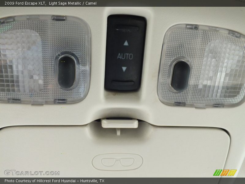 Light Sage Metallic / Camel 2009 Ford Escape XLT
