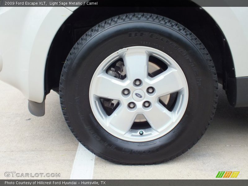 Light Sage Metallic / Camel 2009 Ford Escape XLT