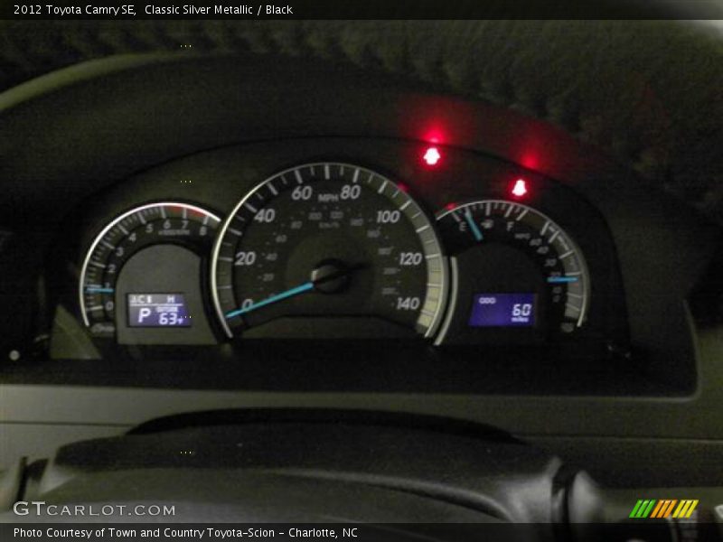 Classic Silver Metallic / Black 2012 Toyota Camry SE