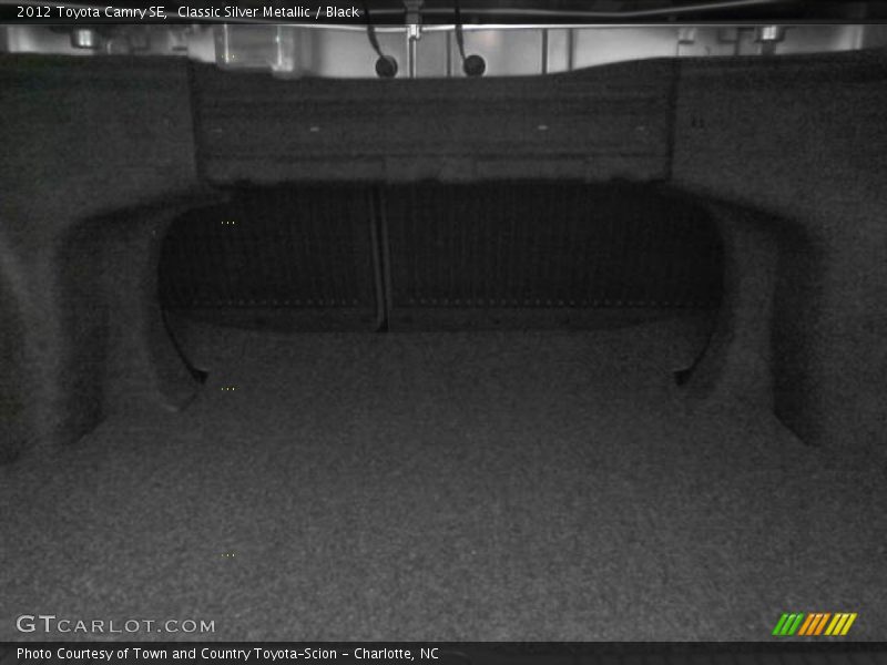 Classic Silver Metallic / Black 2012 Toyota Camry SE