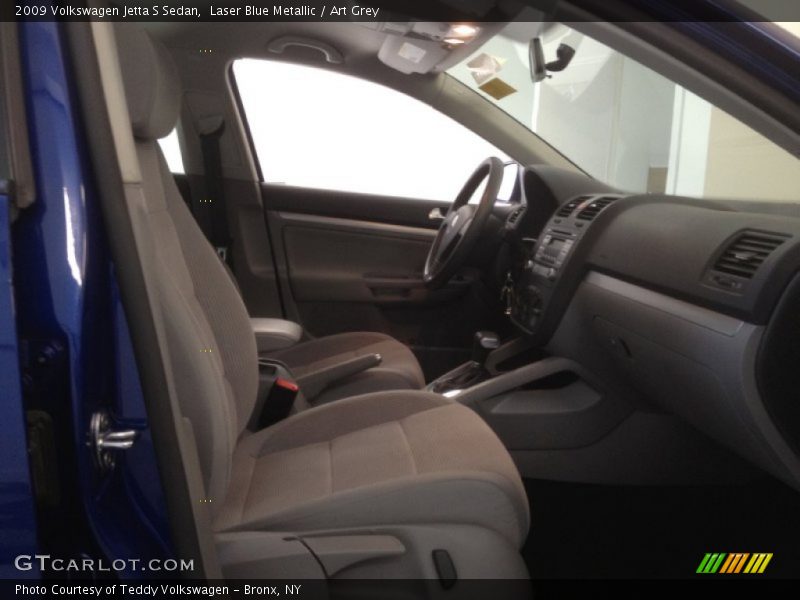Laser Blue Metallic / Art Grey 2009 Volkswagen Jetta S Sedan