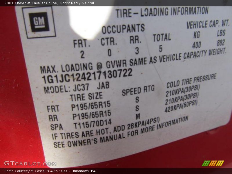 Bright Red / Neutral 2001 Chevrolet Cavalier Coupe