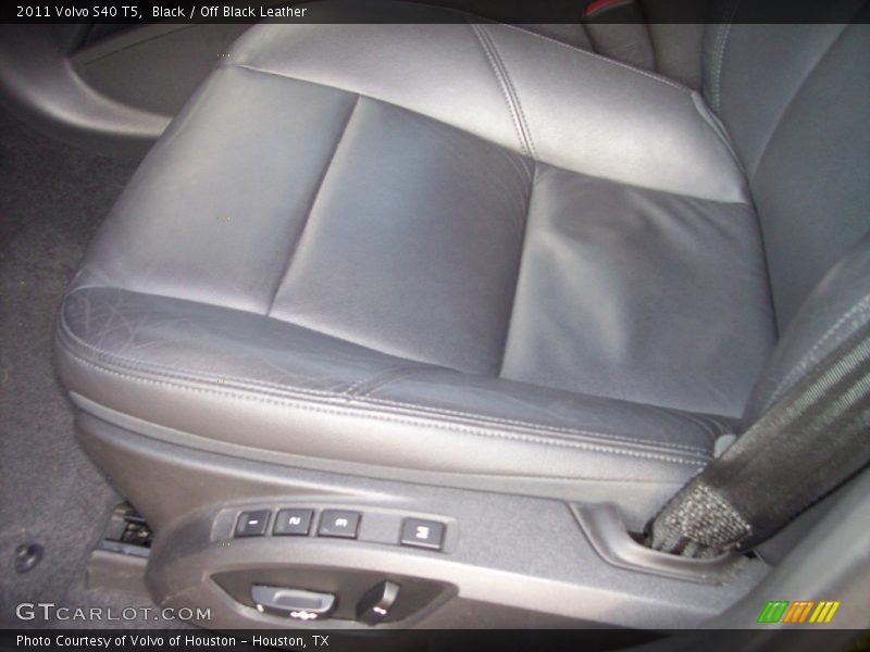 Black / Off Black Leather 2011 Volvo S40 T5