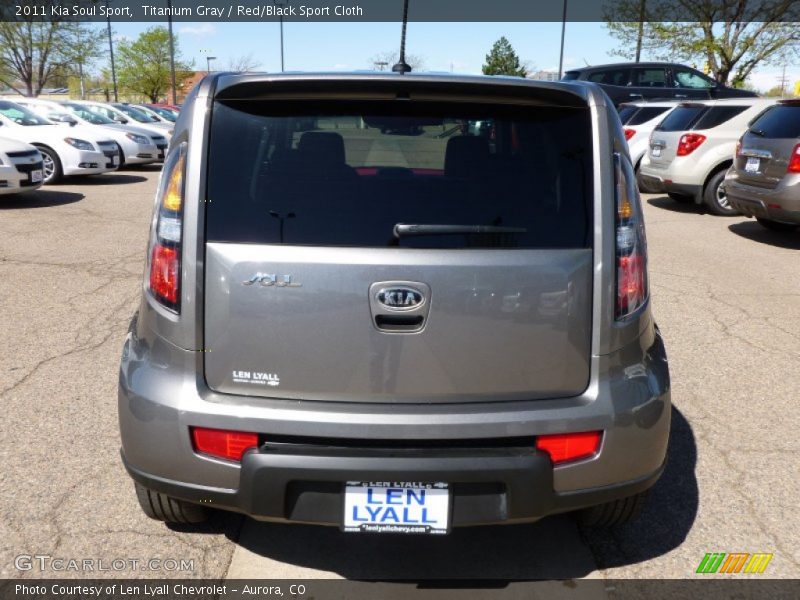 Titanium Gray / Red/Black Sport Cloth 2011 Kia Soul Sport
