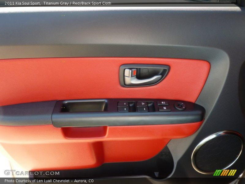 Titanium Gray / Red/Black Sport Cloth 2011 Kia Soul Sport