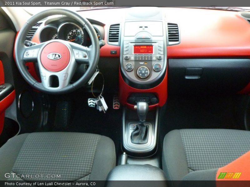 Titanium Gray / Red/Black Sport Cloth 2011 Kia Soul Sport